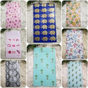 40 6x9 assorted designer polymailers